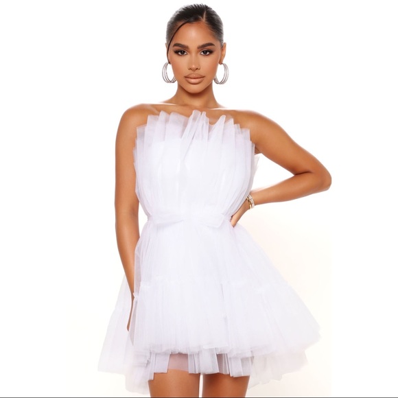 Exclusive Tulle Mini Dress in White - Picture 4 of 10